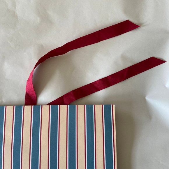 🇫🇷 Two Sézane Gift Boxes Bags Holiday Wrap with Stripes Ribbon - Picture 6 of 8